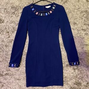 Blue short dress with long sleeves
